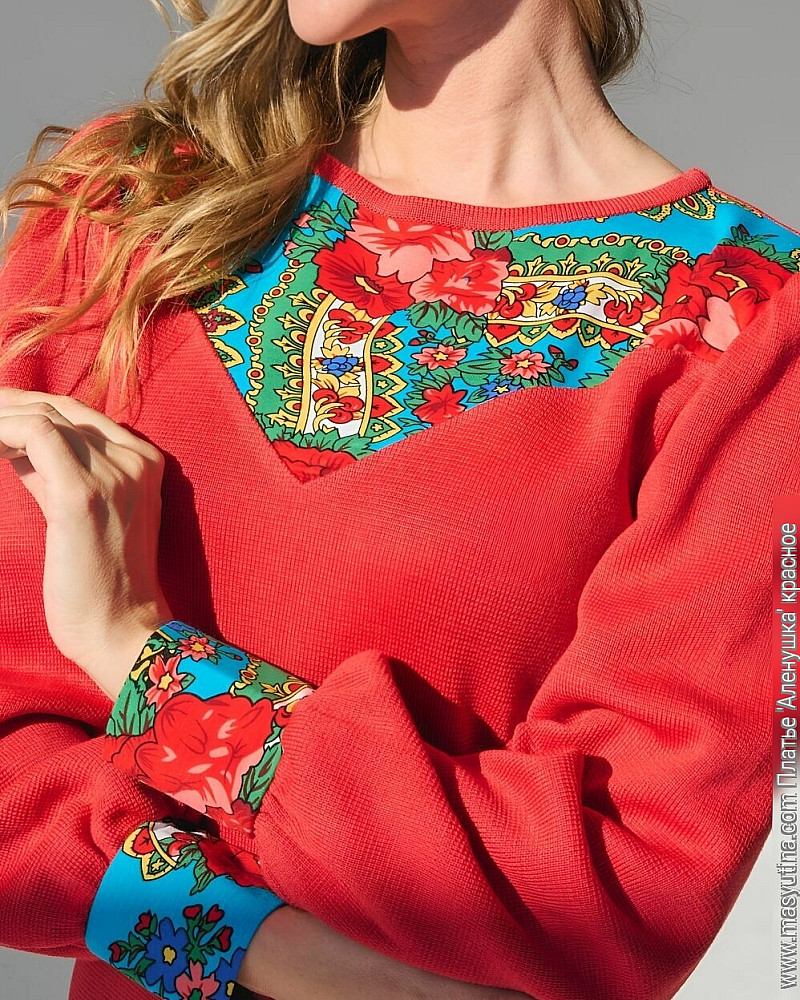 Платье 'Аленушка' красное женское